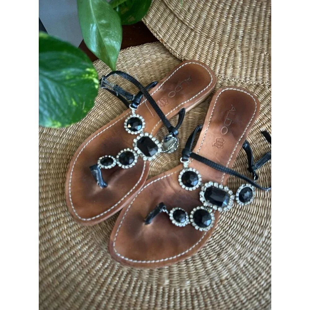Aldo women’s size 36 leather gem sandals